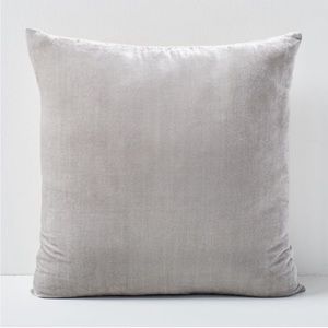 3 WEST ELM 20x20 Lush Velvet Pillow Coves In Pearl Gray/Silver
